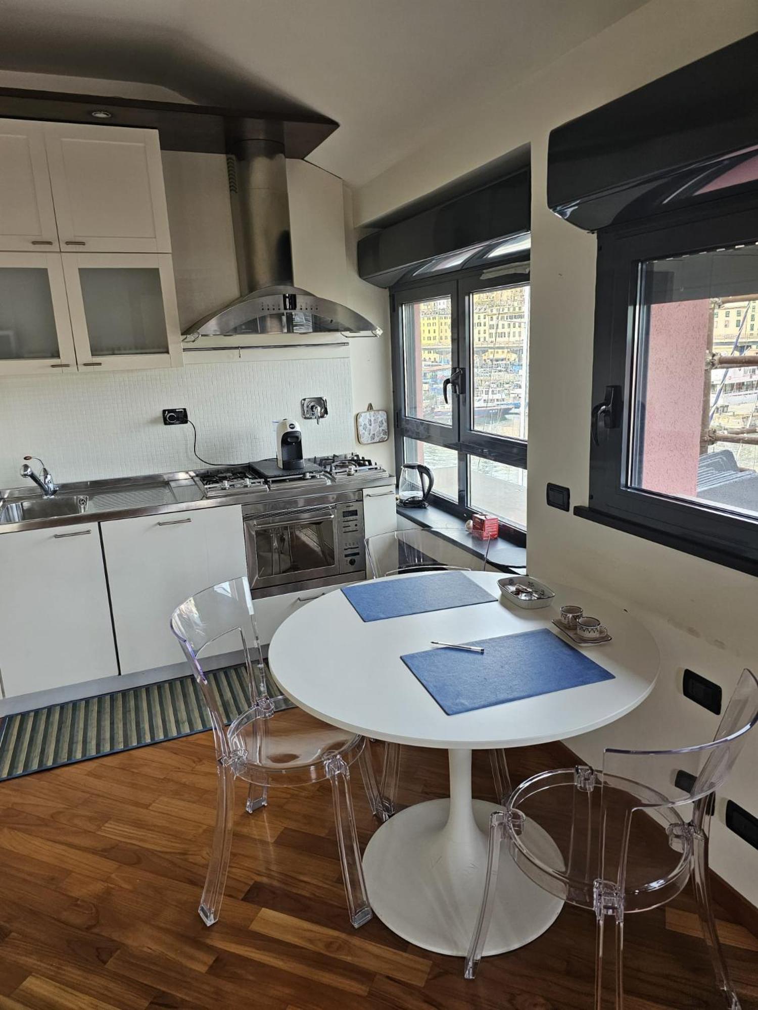 Acquarium Dream Apartment Kate Genoa Exterior photo